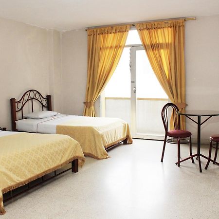 Hotel Normandia Medellín Dış mekan fotoğraf