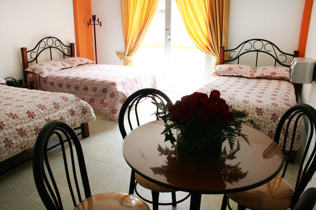 Hotel Normandia Medellín Oda fotoğraf