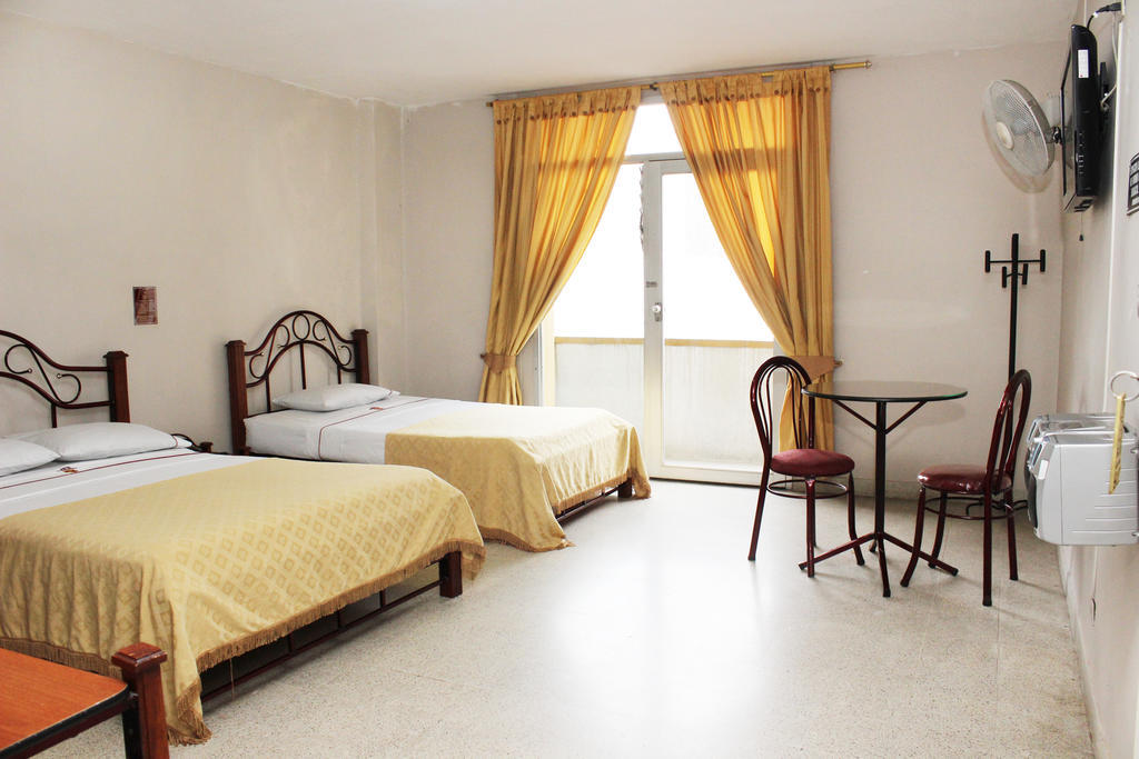 Hotel Normandia Medellín Dış mekan fotoğraf